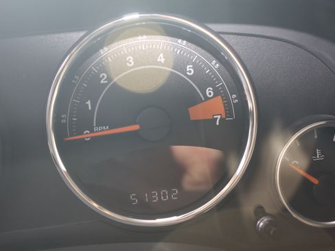 Used 2016 Jeep Compass High Altitude image 24