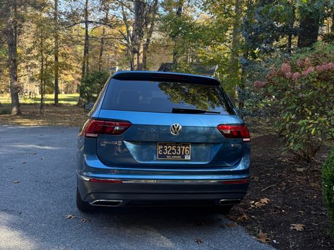 Used 2018 Volkswagen Tiguan SE image 15