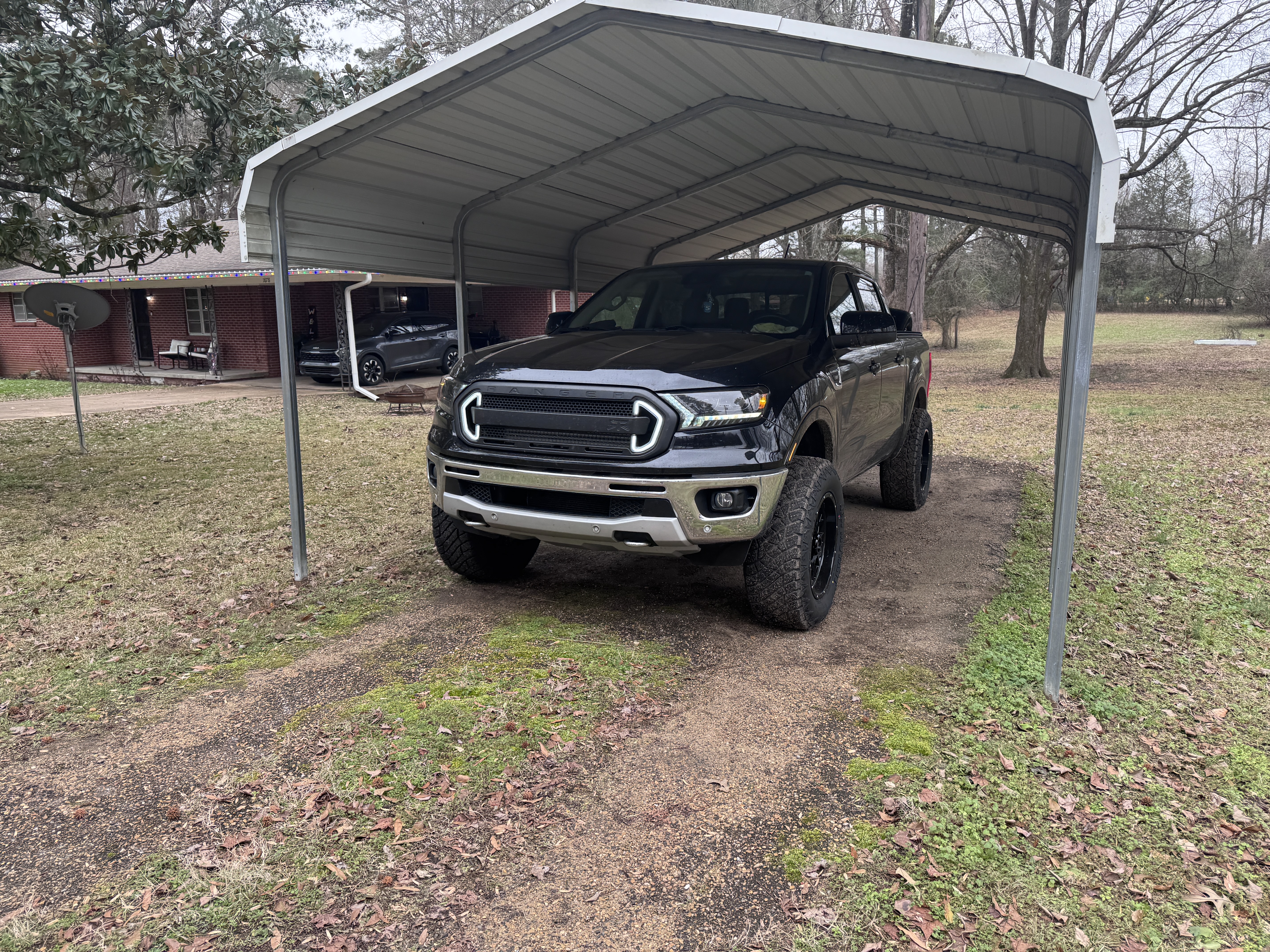 Used 2019 Ford Ranger XLT w/ Equipment Group 302A Luxury AWD/4WD image 1