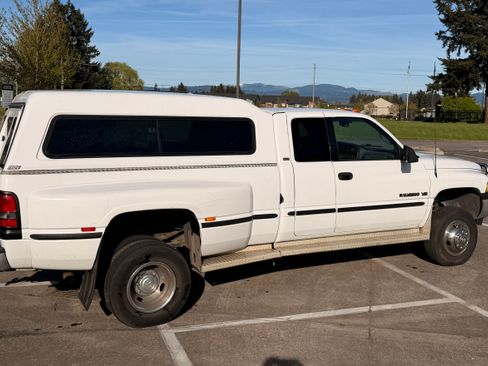 Used 1998 Dodge Ram 3500 Truck 4x4 Quad Cab image 4