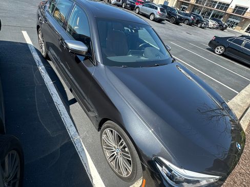 Used 2020 BMW M550i xDrive M550i xDrive Sedan 4D w/ Premium Package image 8