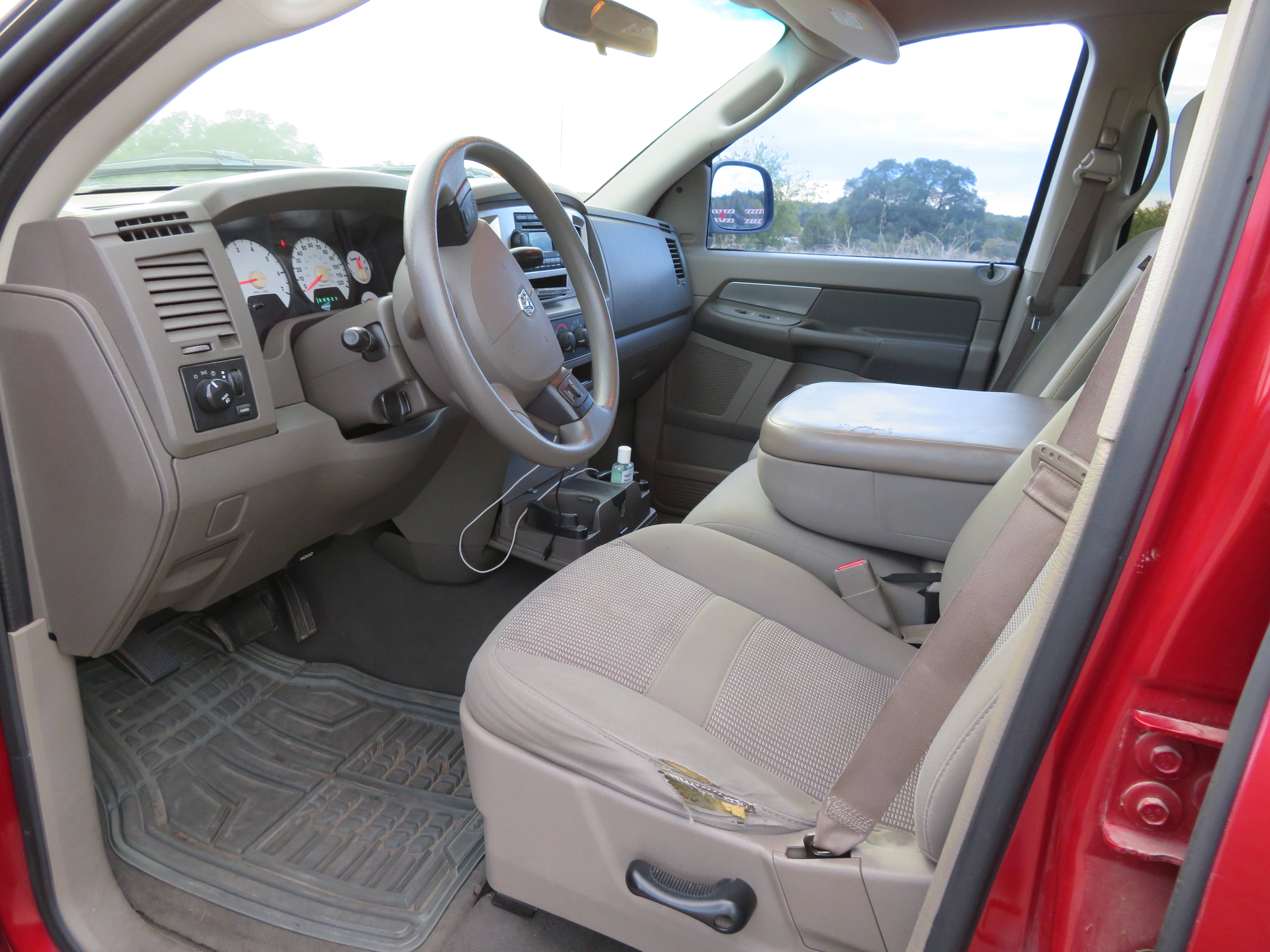 Used 2007 Dodge Ram 1500 Truck SLT RWD image 18