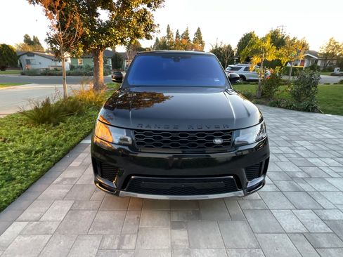 Used 2021 Land Rover Range Rover Sport HSE Silver Edition image 4