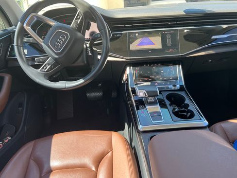Used 2020 Audi Q7 2.0T Premium w/ Convenience Package AWD/4WD image 17