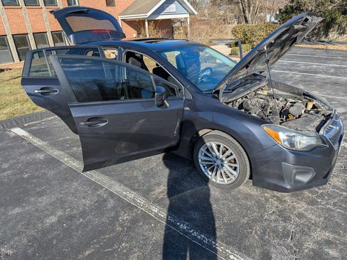 Used 2012 Subaru Impreza 2.0i Premium image 15