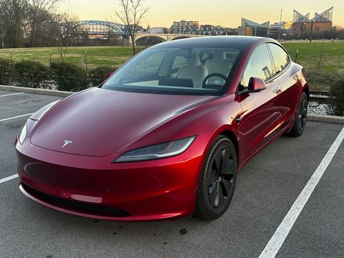 Used 2024 Tesla Model 3 Long Range image 5