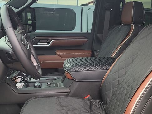 Used 2026 GMC Sierra 2500 Denali Ultimate w/ Max Trailering Package image 12