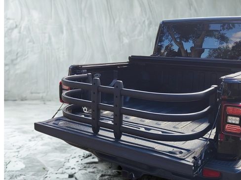 Used 2021 Jeep Gladiator Overland w/ Popular Equipment Package image 6