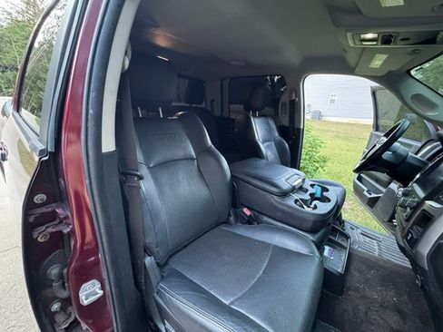 Used 2017 RAM 1500 Laramie image 5