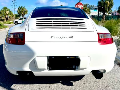 Used 2007 Porsche 911 Targa 4 AWD/4WD image 6