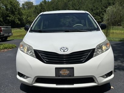 Used 2013 Toyota Sienna L