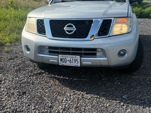 Used 2012 Nissan Pathfinder S AWD/4WD image 1