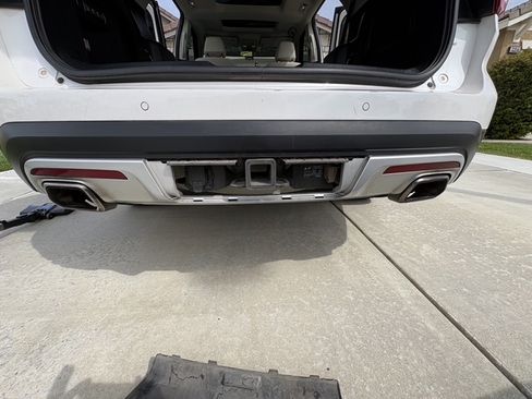 Used 2017 Ford Explorer Platinum AWD/4WD image 23