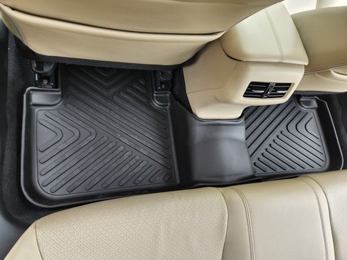 Used 2016 Honda Accord EX-L image 16