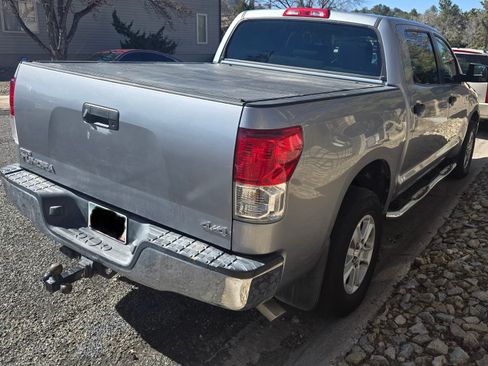 Used 2011 Toyota Tundra 4x4 CrewMax w/ Tow Pkg image 6