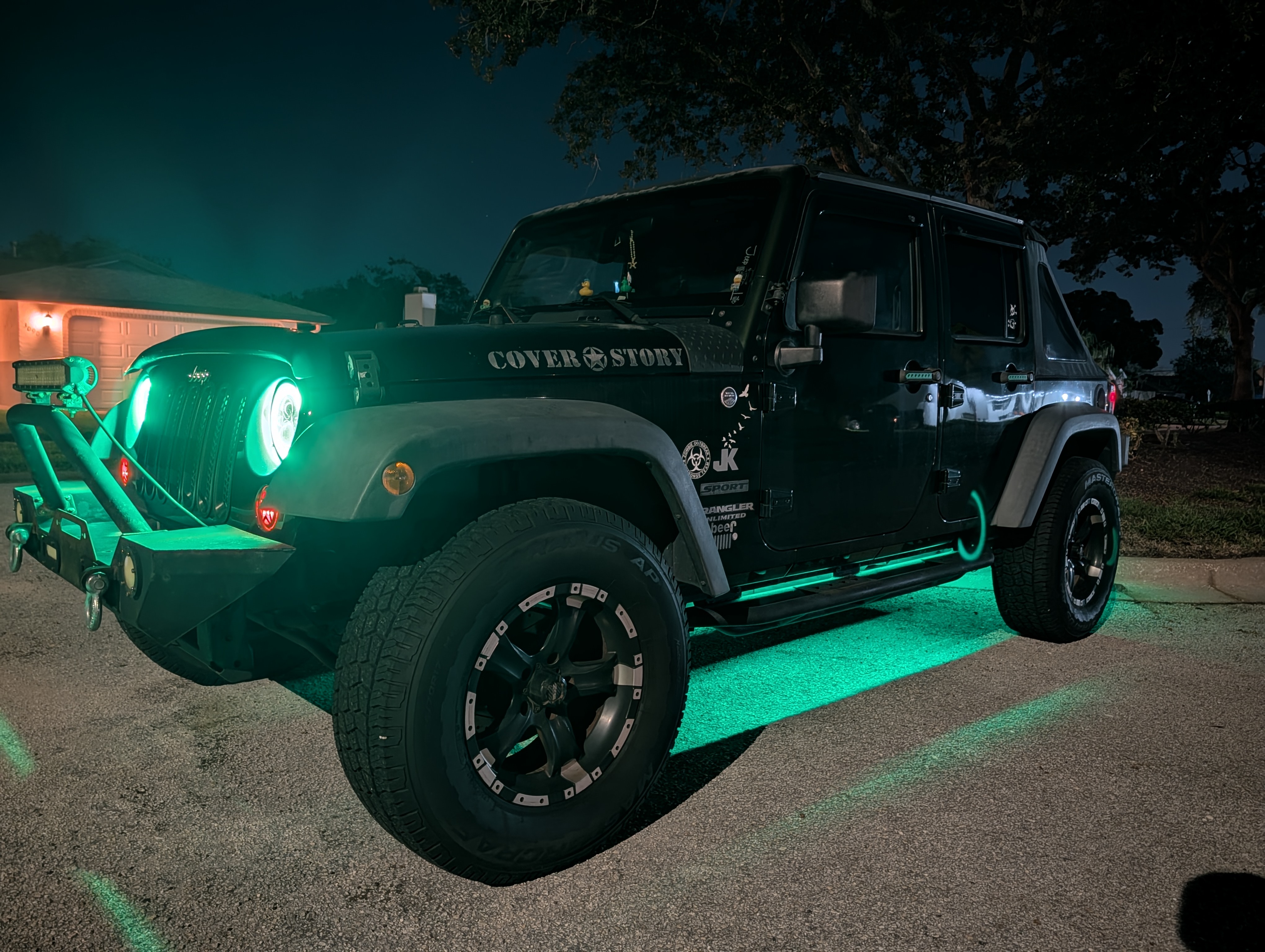 Used 2010 Jeep Wrangler Unlimited Sport AWD/4WD image 15