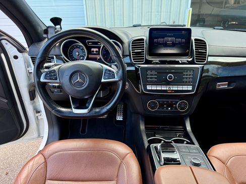 Used 2016 Mercedes-Benz GLE 450 4MATIC Coupe image 16