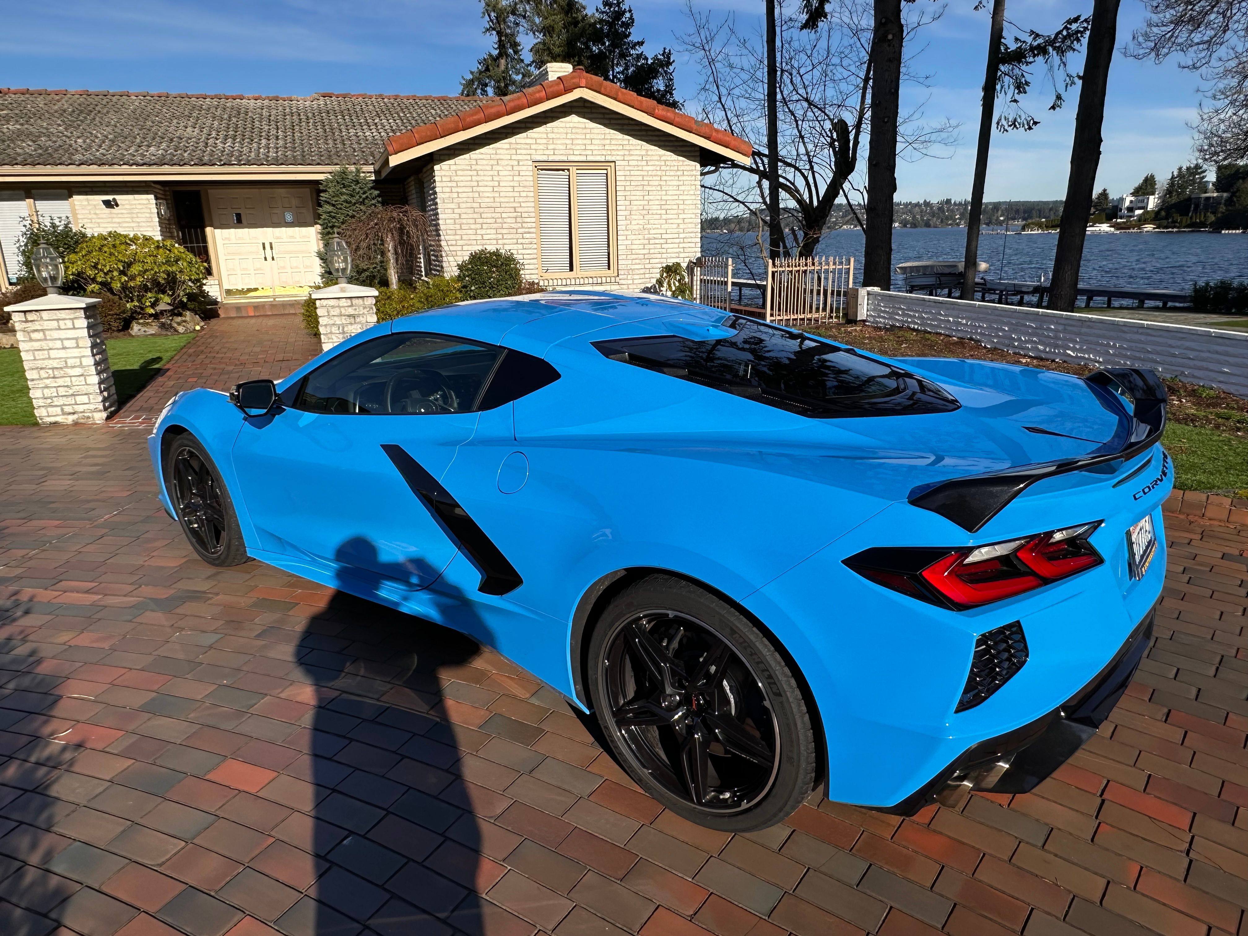 Used 2020 Chevrolet Corvette Stingray Premium Cpe w/ 3LT Preferred Equipment Group RWD image 13
