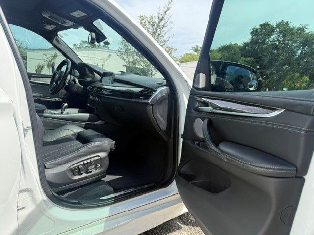 Used 2018 BMW X5 M w/ Executive Package AWD/4WD image 13