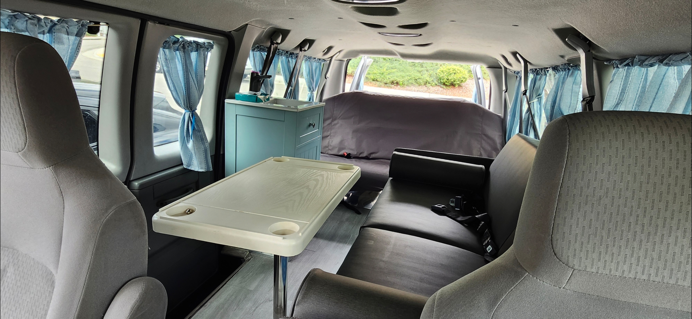 Used 2012 Ford E-350 and Econoline 350 XLT RWD image 10