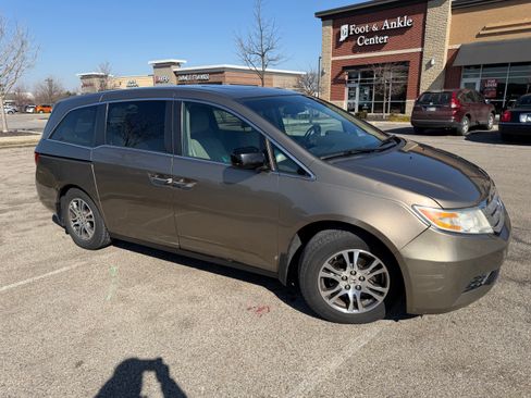 Used 2012 Honda Odyssey EX-L image 10