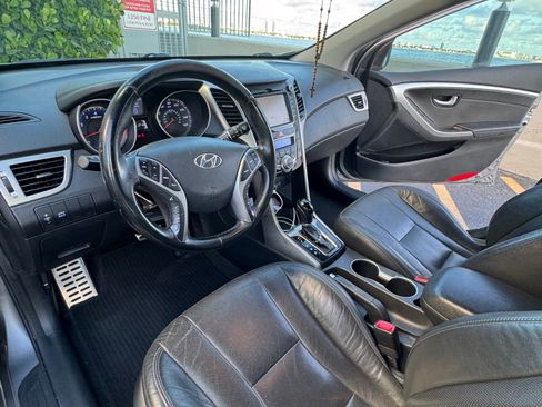 Used 2014 Hyundai Elantra GT w/ Option Group 03 FWD image 4