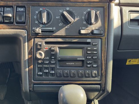 Used 1997 Volvo 850 R image 11