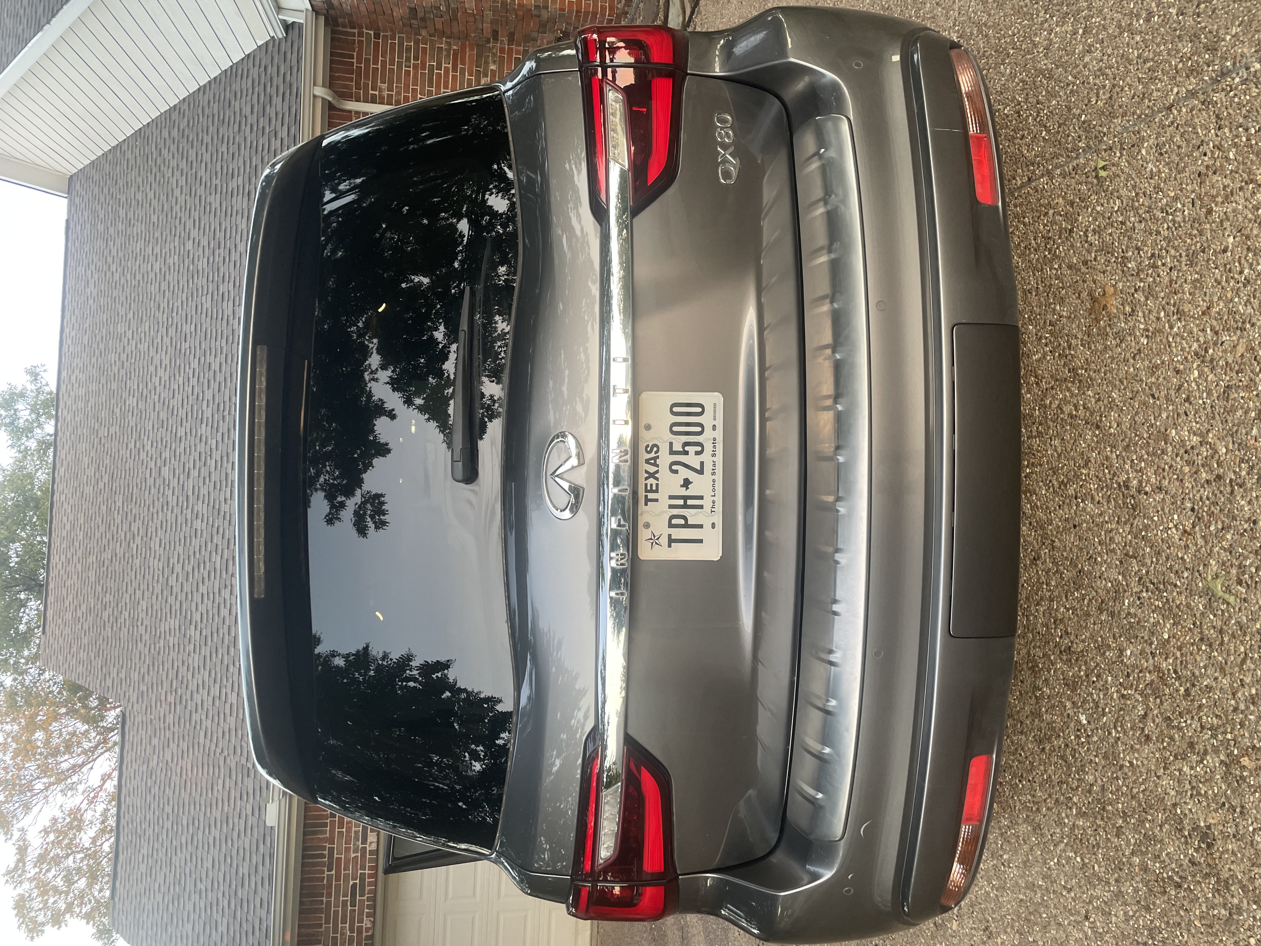 Used 2021 INFINITI QX80 Luxe w/ Cargo Package RWD image 5