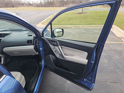 Used 2015 Subaru Forester 2.5i Limited w/ Popular Package #2 image 15