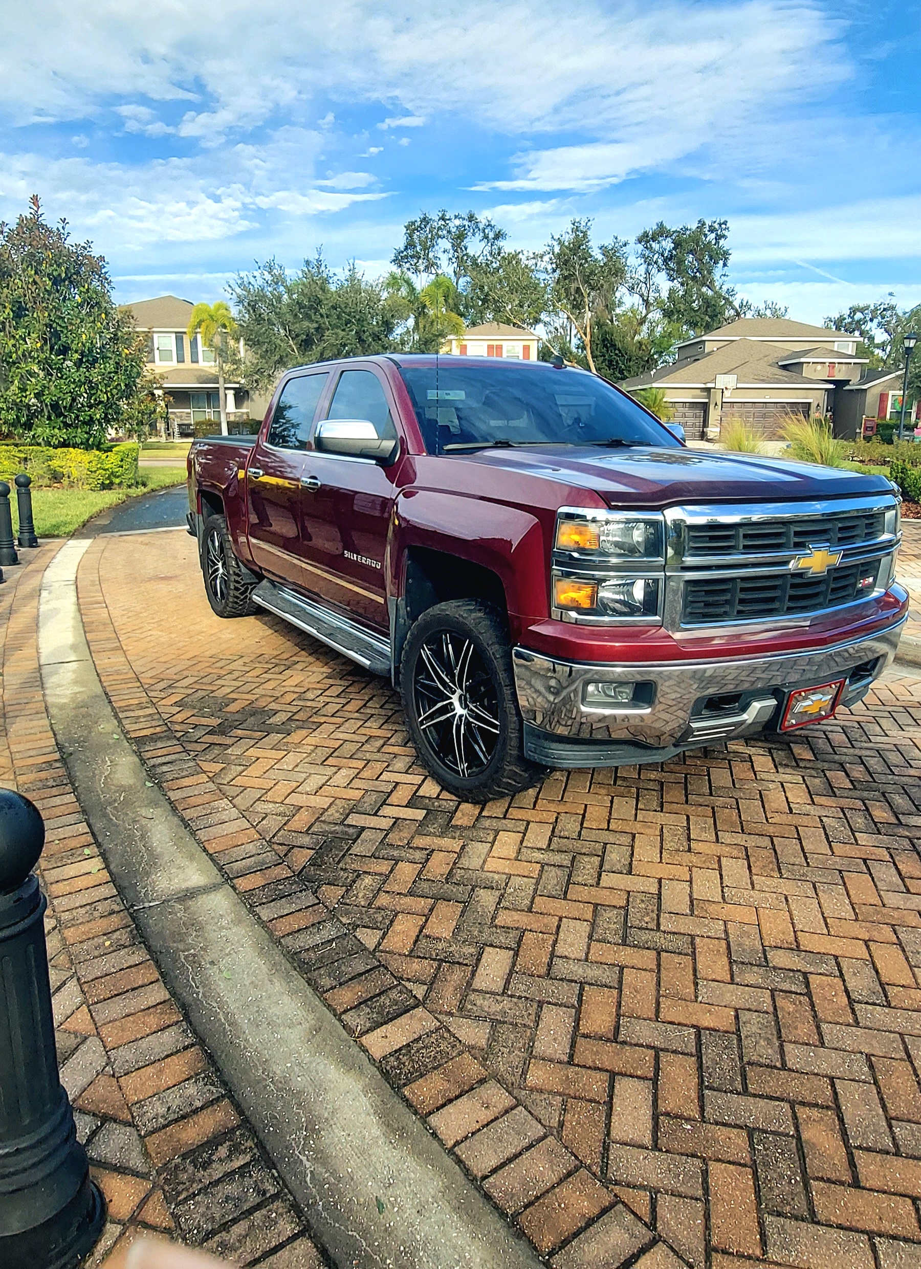 Used 2014 Chevrolet Silverado 1500 LT w/ All Star Edition AWD/4WD image 4