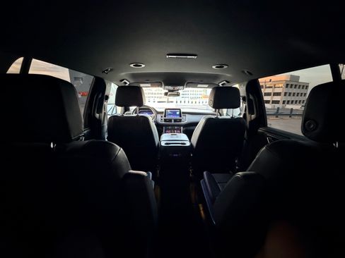Used 2023 Chevrolet Tahoe LT RWD image 5