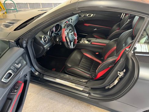 Used 2016 Mercedes-Benz SL 550 image 4