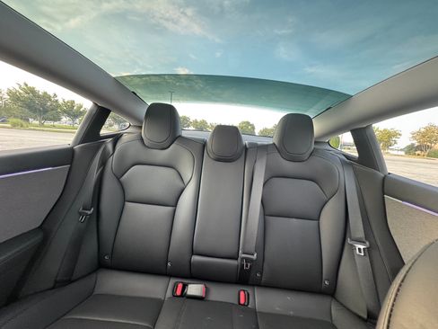 Used 2025 Tesla Model 3 Long Range RWD image 32