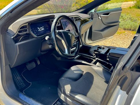 Used 2016 Tesla Model S 75 image 13