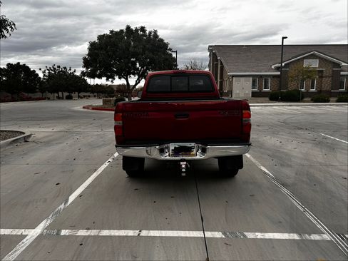 Used 2004 Toyota Tacoma PreRunner image 6