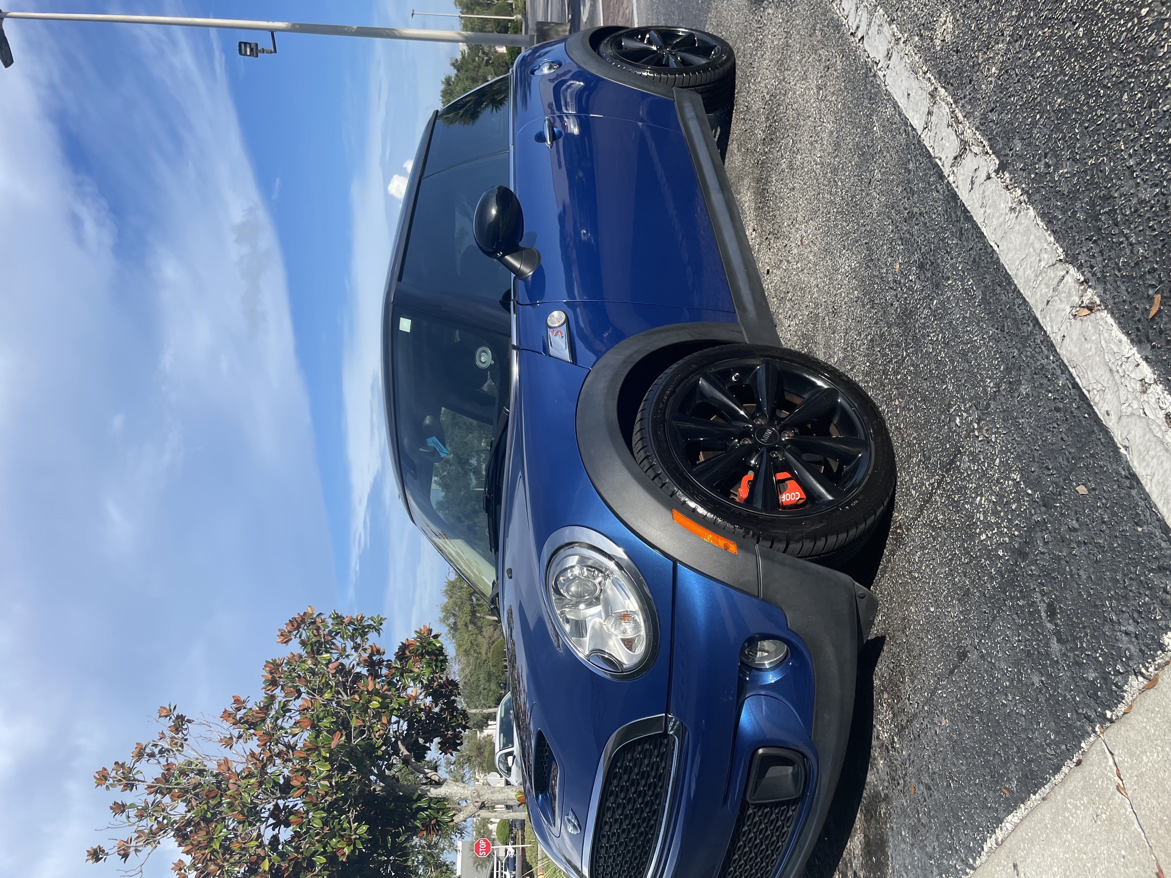 Used 2013 MINI Cooper S FWD image 2