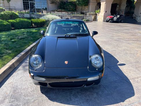 Used 1997 Porsche 911 4 Coupe image 2