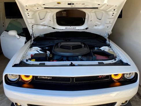 Used 2016 Dodge Challenger R/T Scat Pack image 25