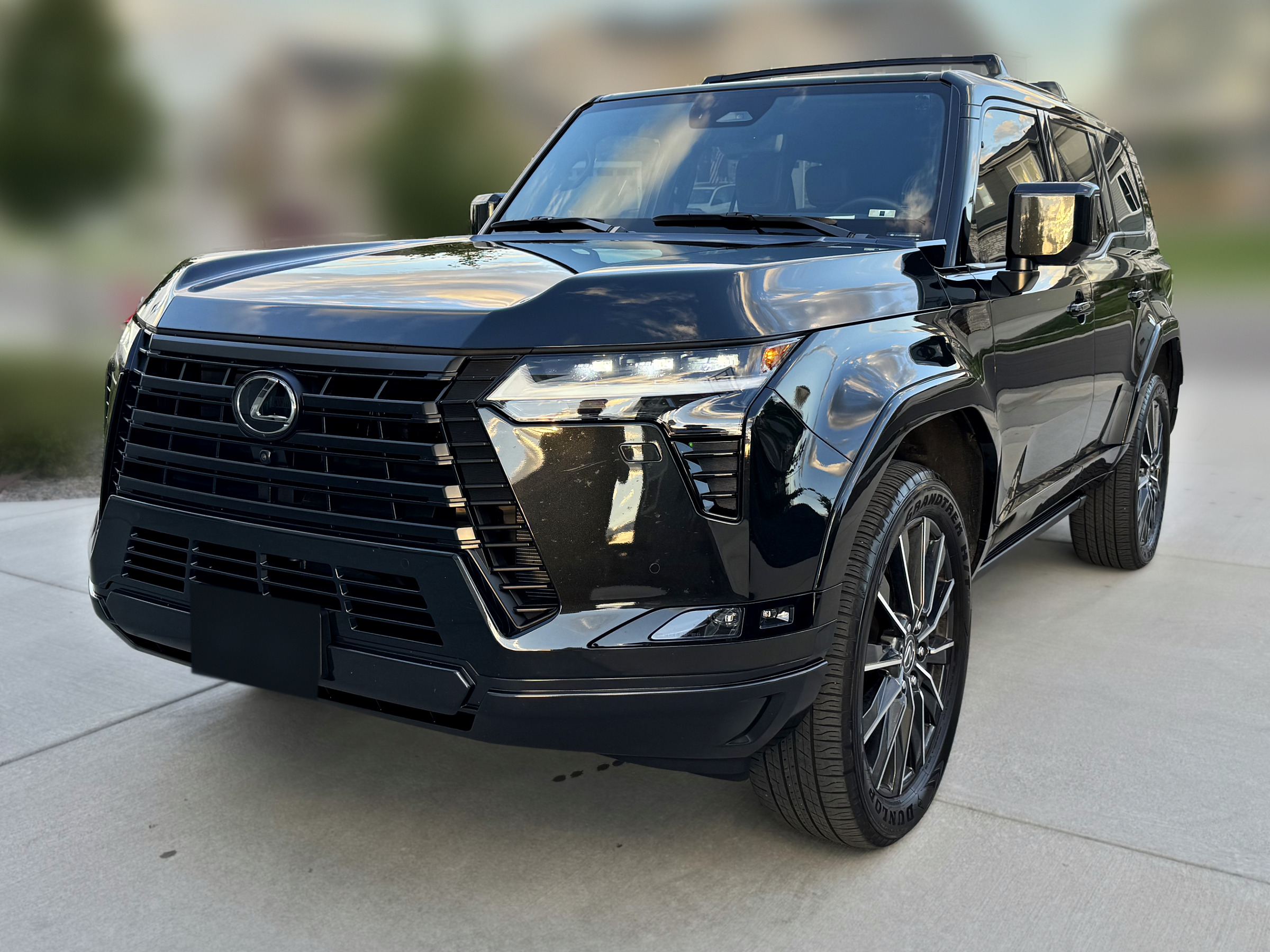 Used 2025 Lexus GX 550 w/ Accessory Package (2T) AWD/4WD image 1