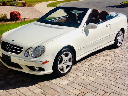 Used 2007 Mercedes-Benz CLK 550 Cabriolet image 1