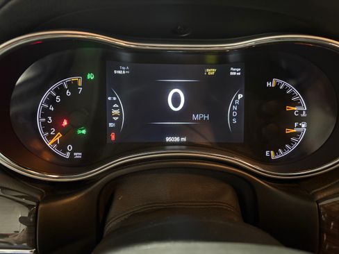 Used 2015 Jeep Grand Cherokee High Altitude image 10