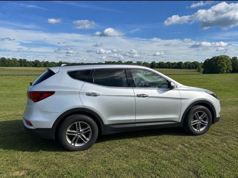 Used 2018 Hyundai Santa Fe Sport w/ 2.4L Value Package 02 AWD/4WD image 2