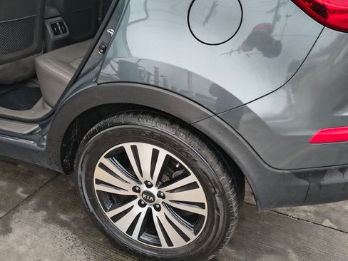 Used 2015 Kia Sportage EX image 9