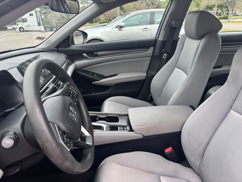 Used 2019 Honda Accord LX image 8