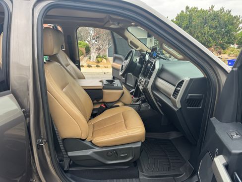 Used 2022 Ford F250 Lariat w/ Tremor Off-Road Package AWD/4WD image 9