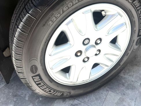 Used 1996 Dodge Caravan ES FWD image 30