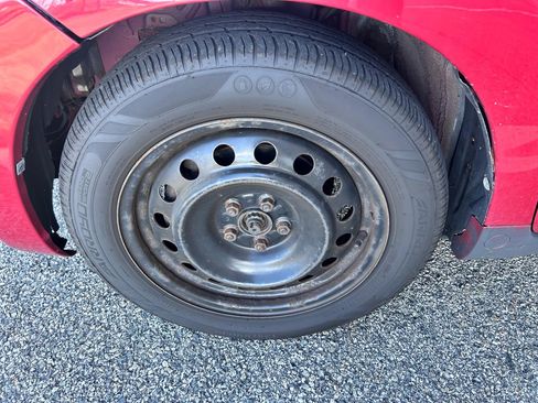 Used 2008 Scion xD Hatchback 4D image 5