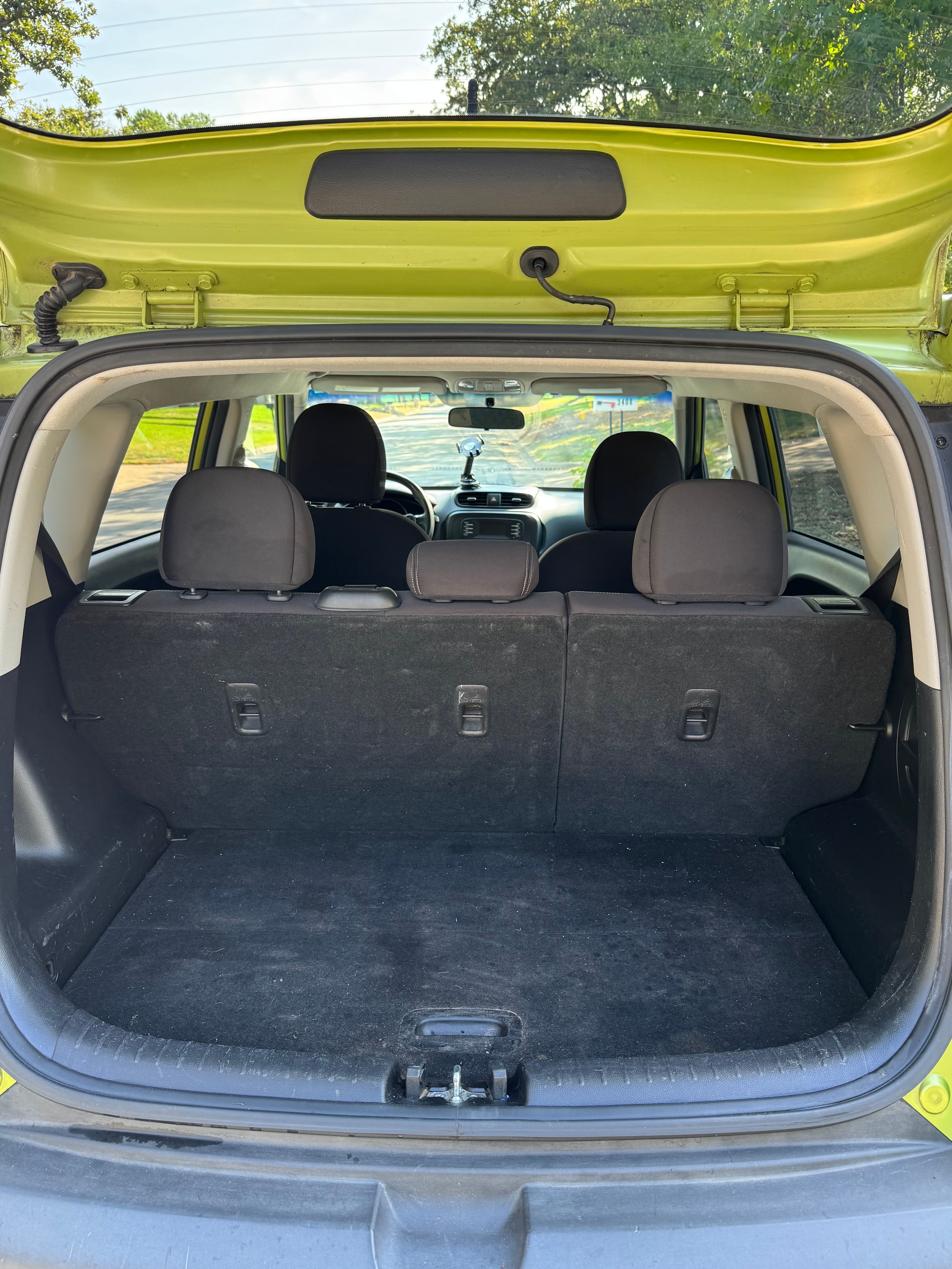 Used 2016 Kia Soul FWD image 12