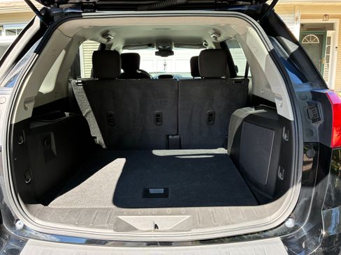 Used 2015 GMC Terrain SLE FWD image 8