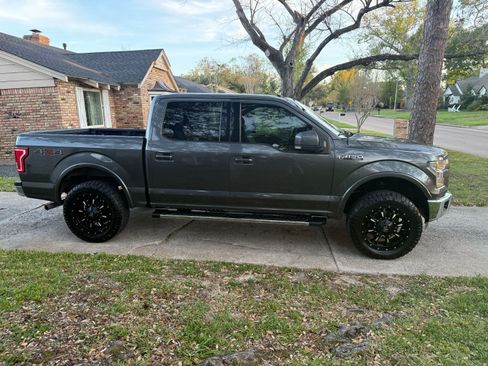 Used 2016 Ford F150 Lariat image 6